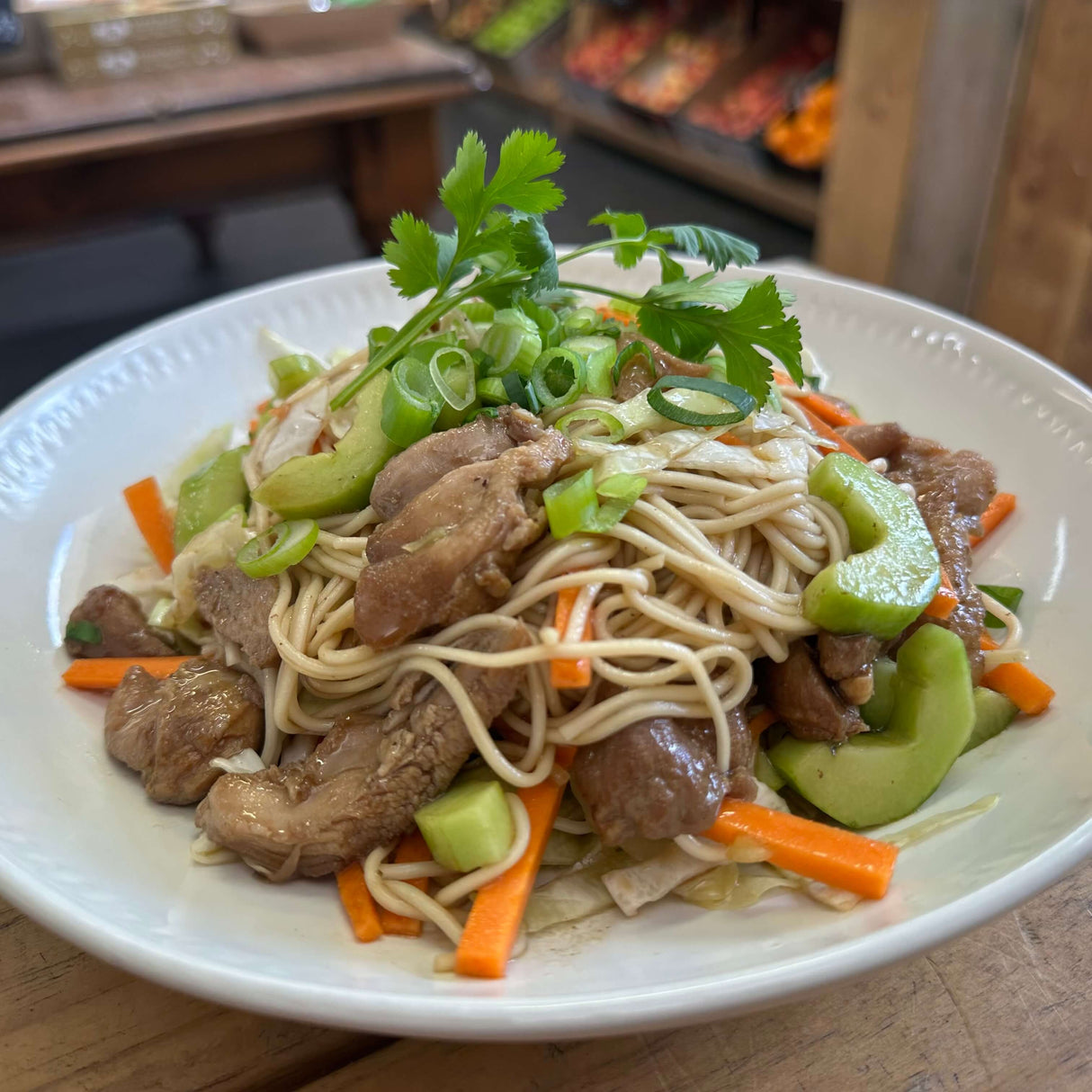 Asian Chicken & Noodle Salad 500g